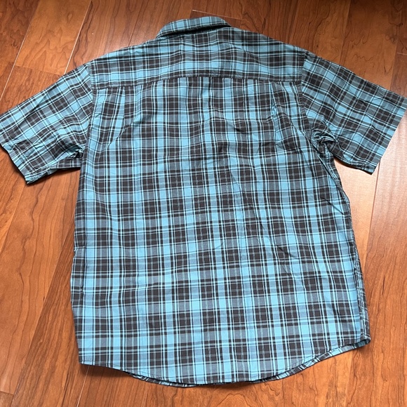 Men's S/S GH Bass Button Down Performance Shirt - Picture 4 of 4